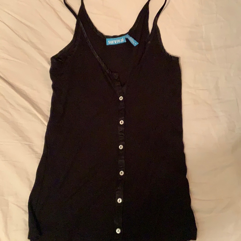 Junior Girl’s Medium Button Up Tank Top